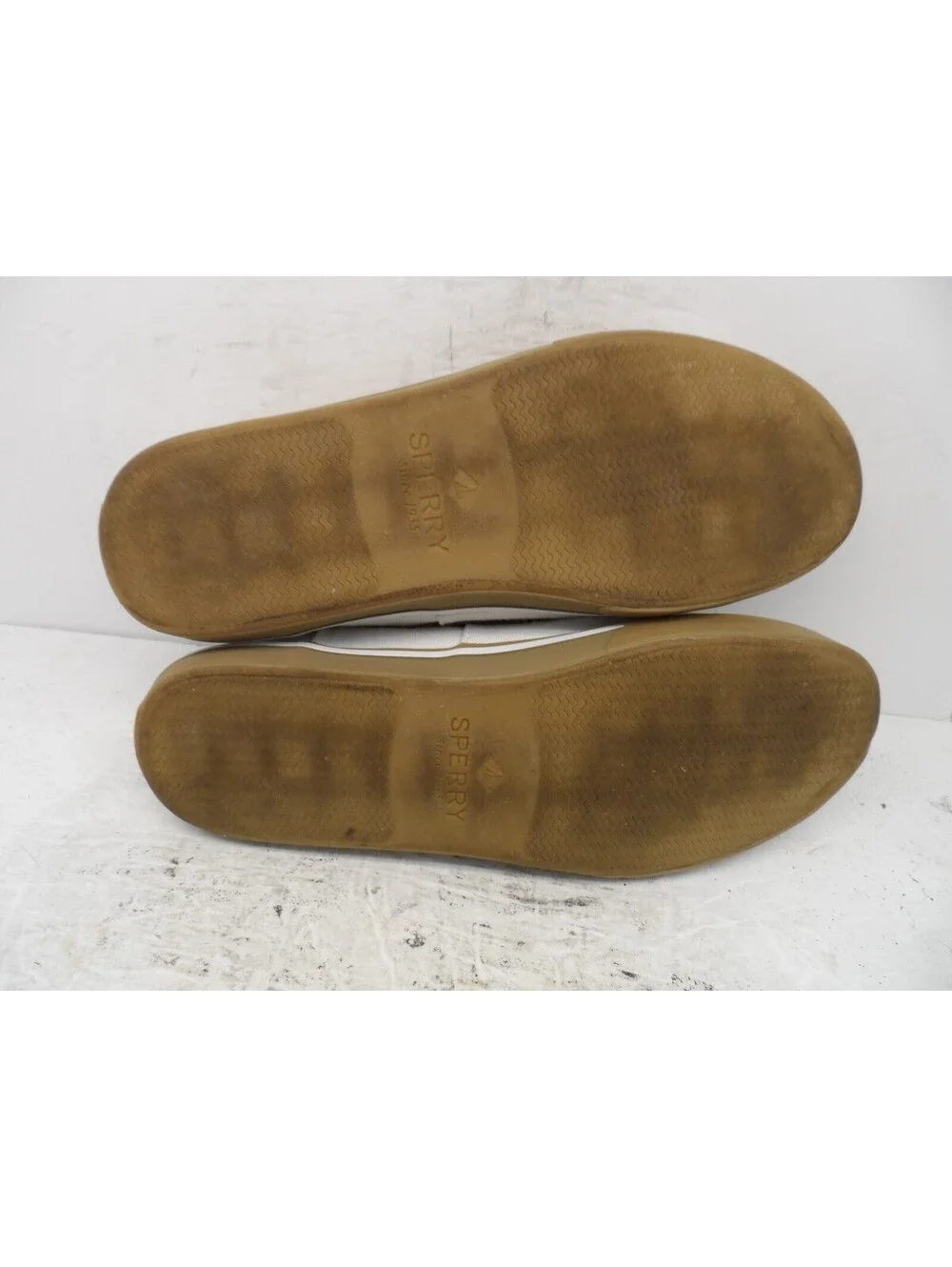 Sperry used shoes